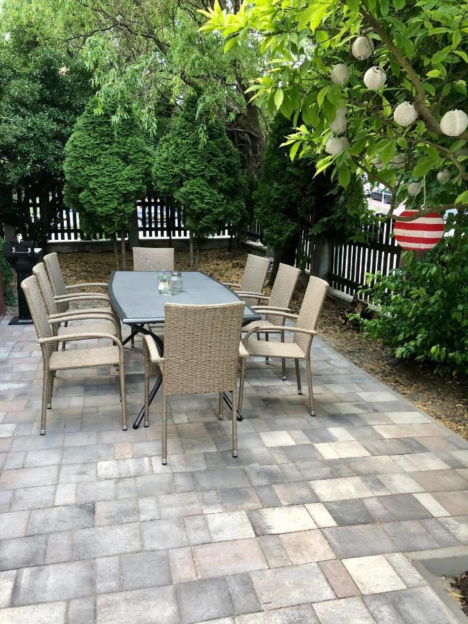 Katus Apartman Apartment Eger Bagian luar foto