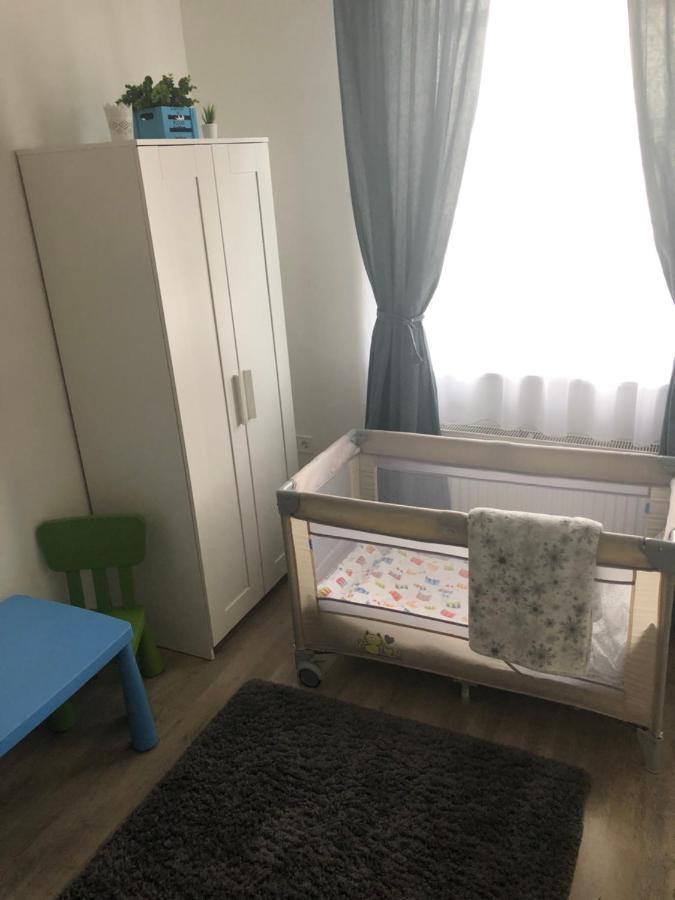 Katus Apartman Apartment Eger Bagian luar foto