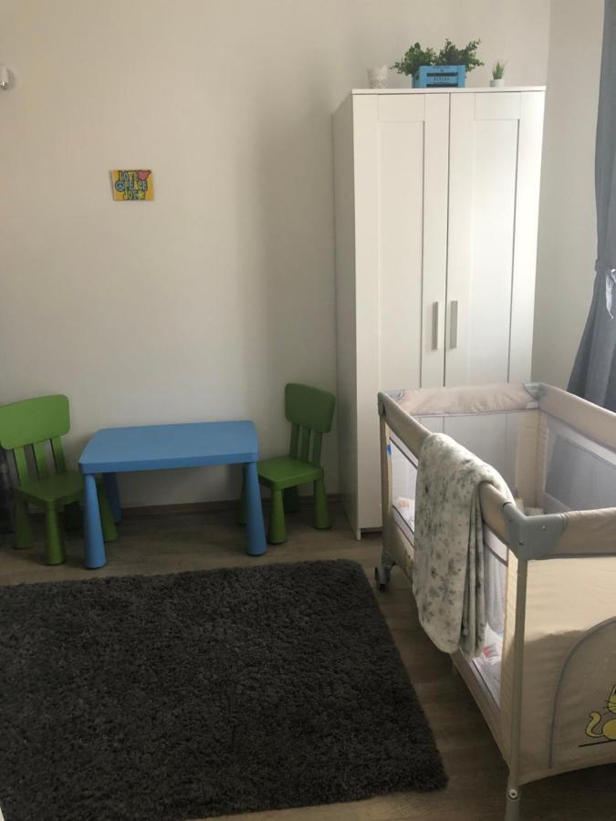 Katus Apartman Apartment Eger Bagian luar foto