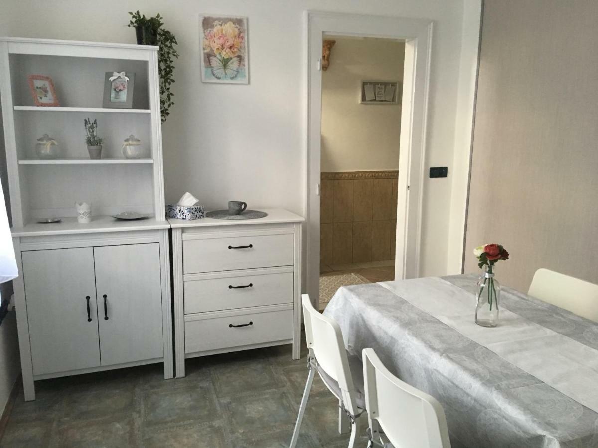 Katus Apartman Apartment Eger Bagian luar foto